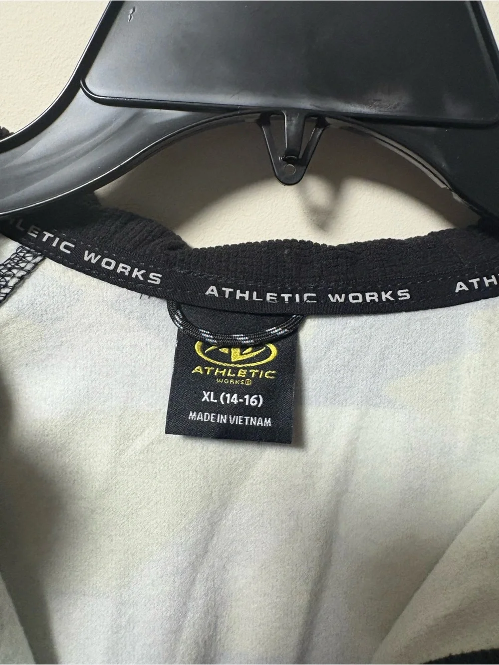 Athletic Works lightweight pullover
